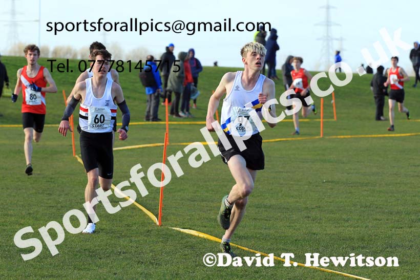Mens under-20s 2022 Northern Cross Country Champs., Pontefract. Photo: David T. Hewitson/Sports for All Pics